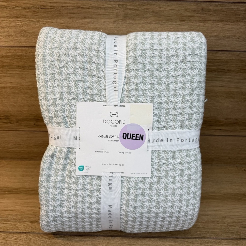 Docofil White Queen Weave Casual Soft Bed Blanket 90"x90" 100% Cotton Sage Green